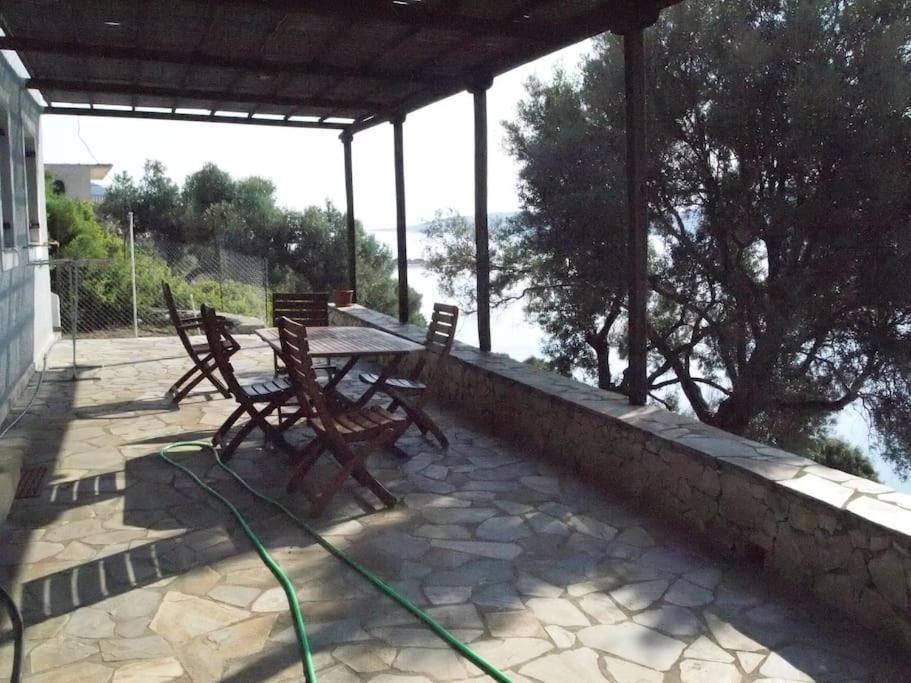 Villa With Breathtaking Views And Private Beach Agios Dimitrios  Exterior foto
